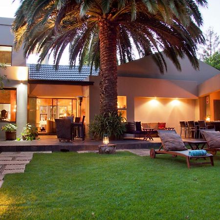 African Rock Hotel & Spa, A "Boutique Lifestyle Resort" Кемптън Парк Екстериор снимка