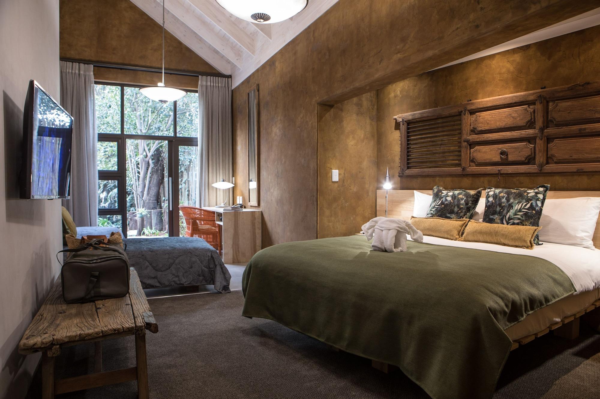 African Rock Hotel & Spa, A "Boutique Lifestyle Resort" Кемптън Парк Екстериор снимка