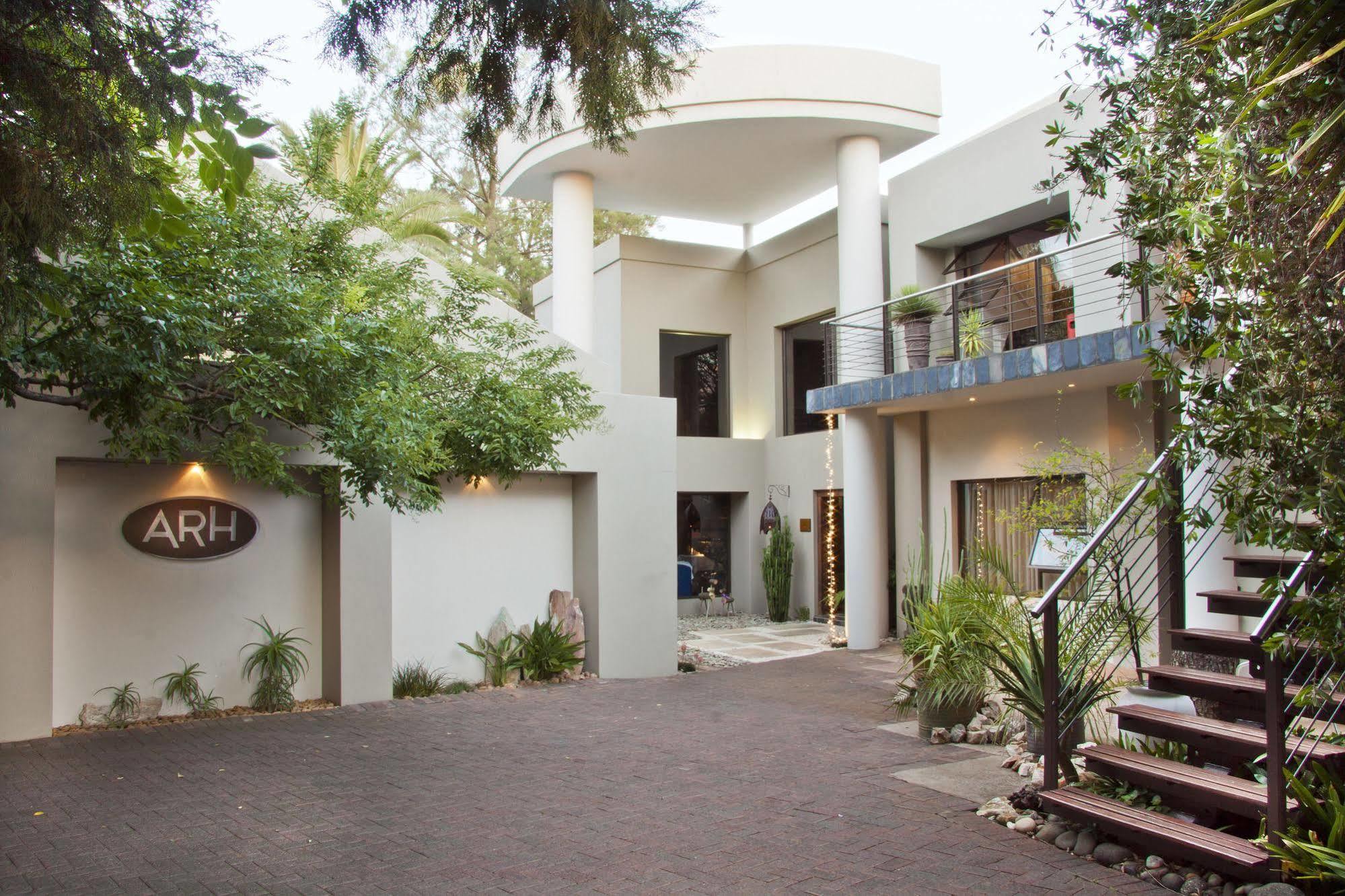 African Rock Hotel & Spa, A "Boutique Lifestyle Resort" Кемптън Парк Екстериор снимка